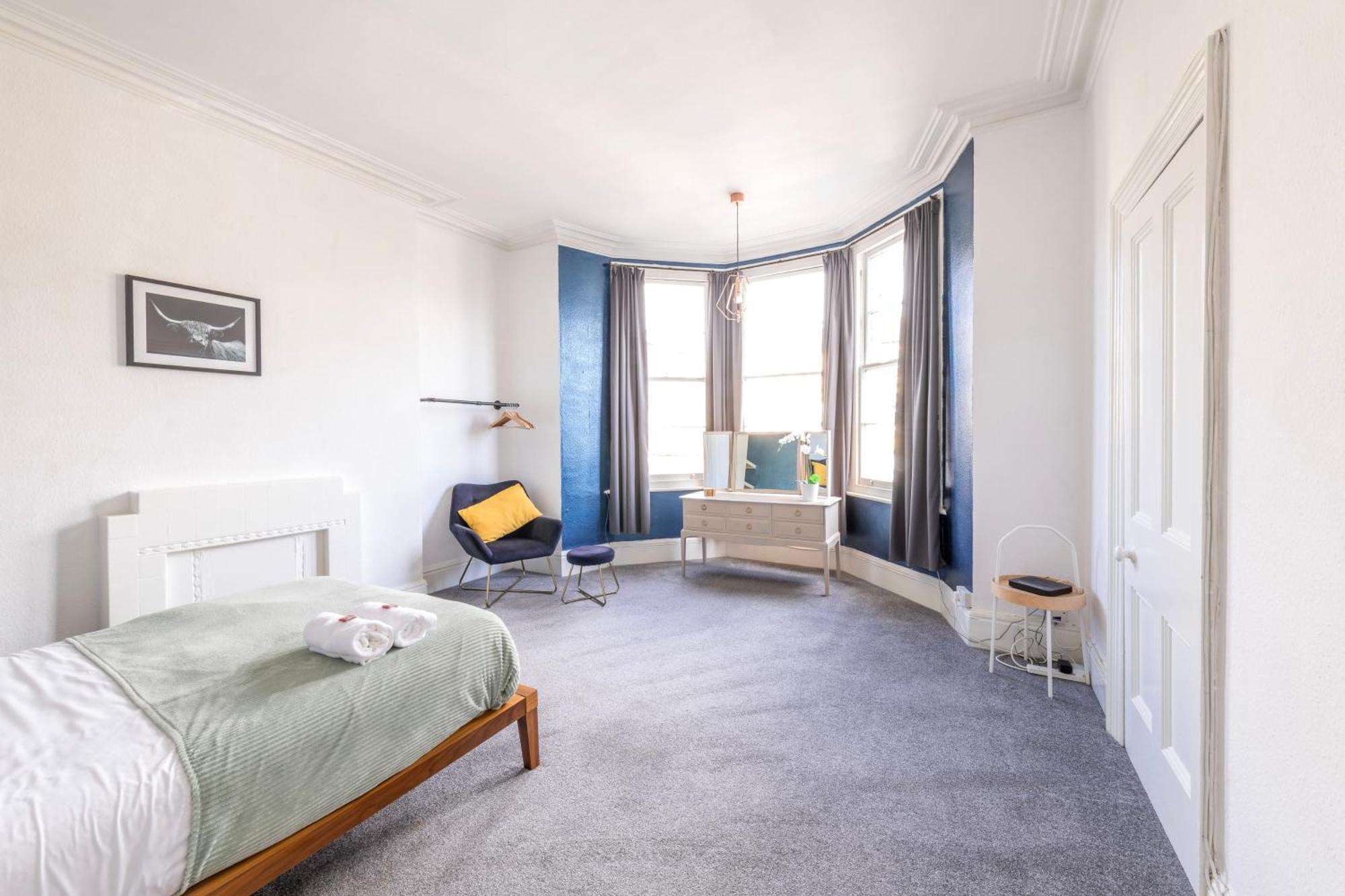 Centralised Osborne House With Free Parking By Prescott Apartments Bristol Exterior photo